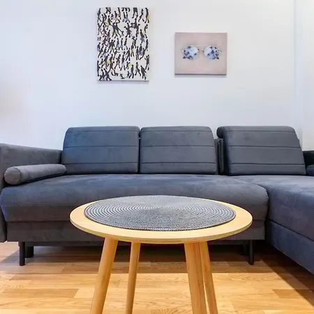 Elegant Flat 5 Walk To Metro Panormou Apartment